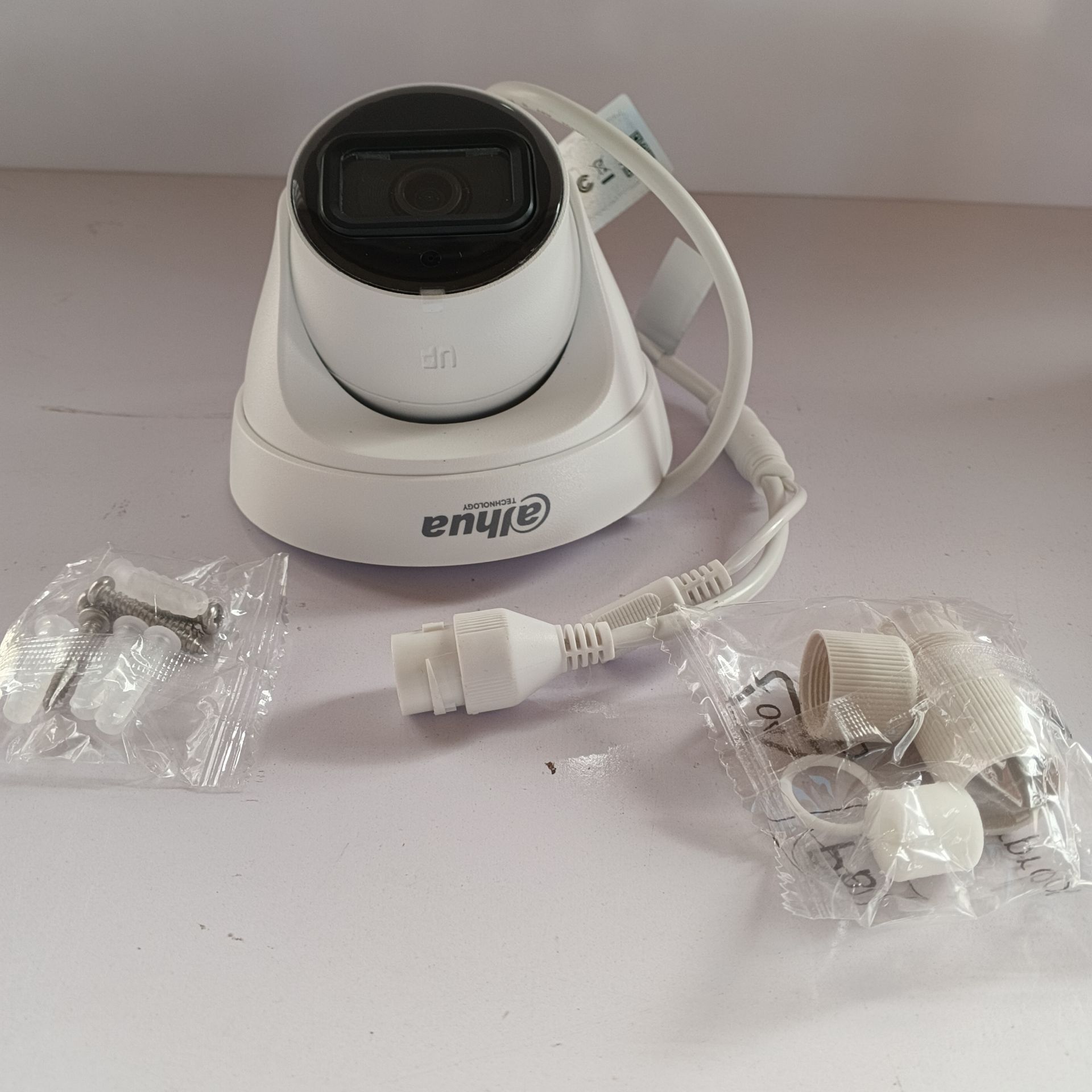 Dahua 4mp Indoor Infrared Audio Ip Camera (2)